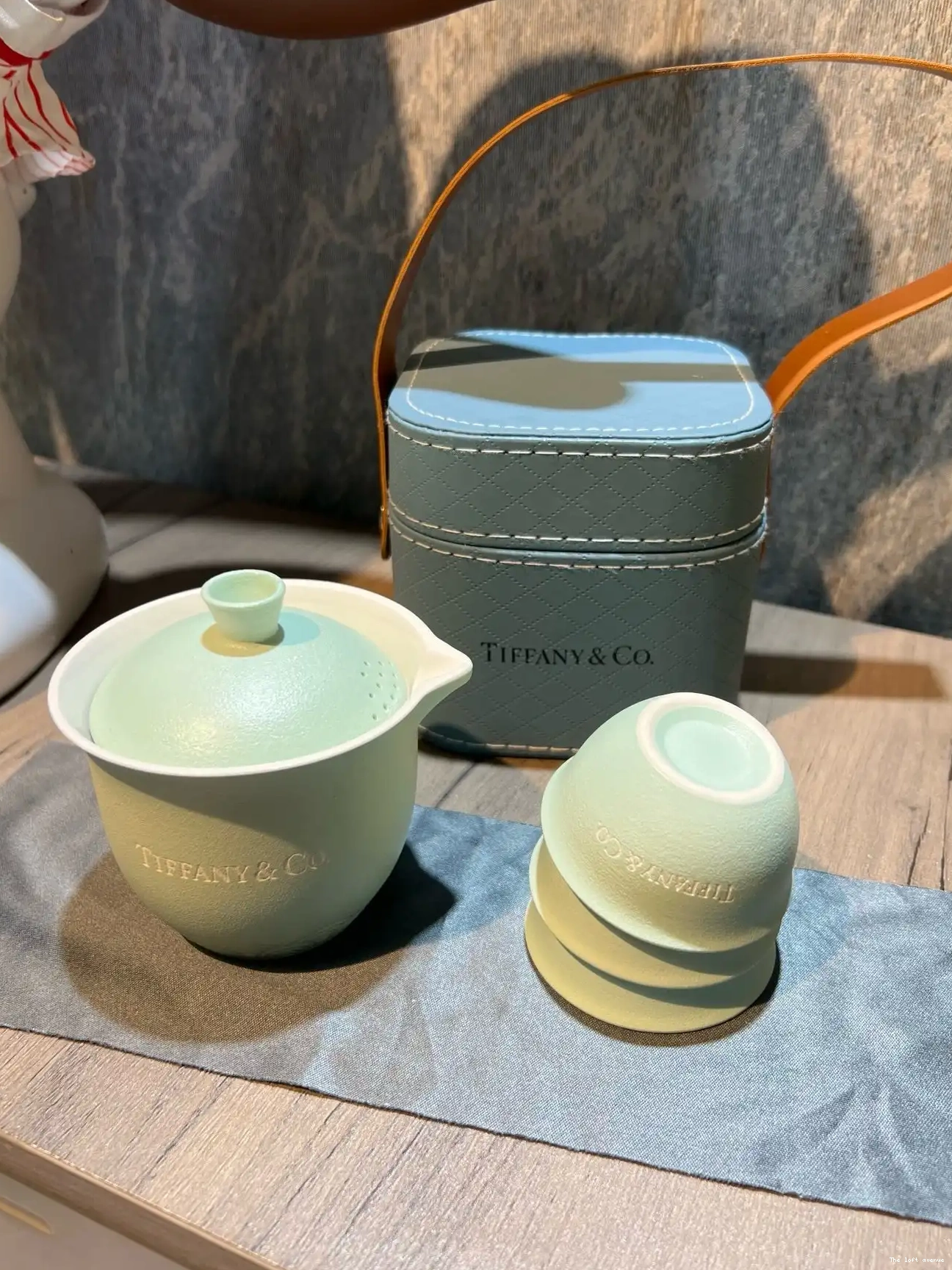 SET TIFFANY TEA CUP 0614